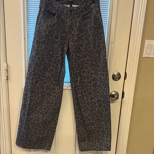 Wild Fable Brown Animal Print Jeans Sz 0